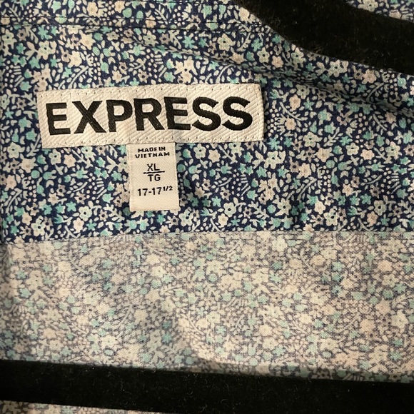 Express button down long sleeve shirt. - Picture 2 of 3